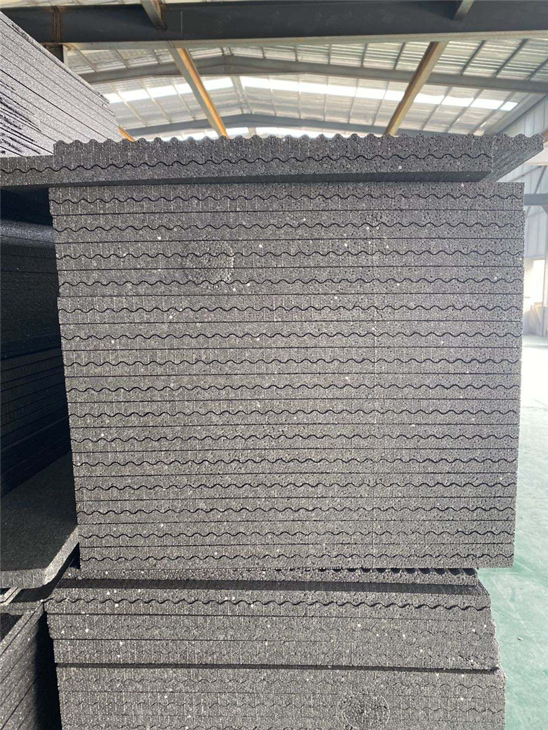 石墨(mo)地面隔聲闆(pǎn)