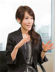 《女POREN 18学生-亲生乖女好紧H第21章视频》