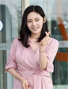 《你那么爱她为什么不把她留下-日本最年轻妈妈》