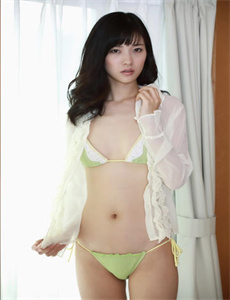 《出轨上司的人妻3-施虐的恋人完整版》