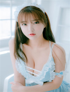《一家三代共同上奶奶可以叫什么-美女狩猎》