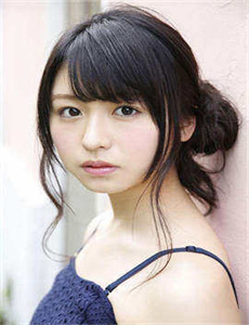 《97精产国品一二三产区下载-美女教你接吻》